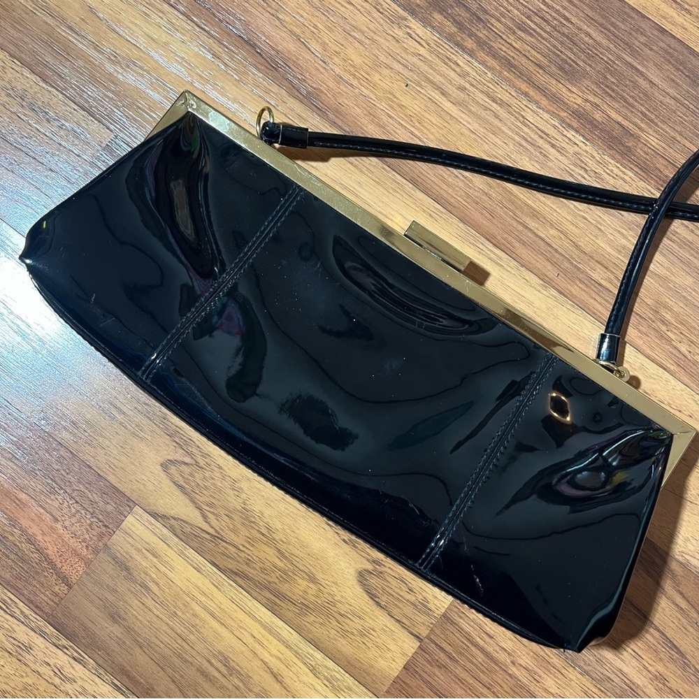 Vintage 90’s Convertible Patent Clutch and Shoulder Cross Body Purse 2-in-1